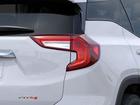 New 2024 GMC Terrain AT4 w/ Infotainment Package II AWD/4WD image 11