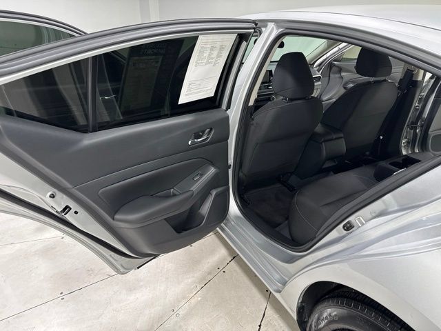 Used 2021 Nissan Altima 2.5 S FWD image 19