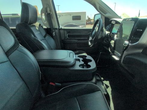 Used 2024 RAM 2500 Laramie w/ Safety Group AWD/4WD image 12