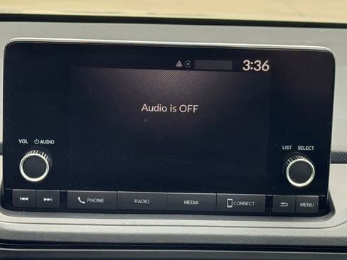 Used 2025 Honda Accord SE image 9