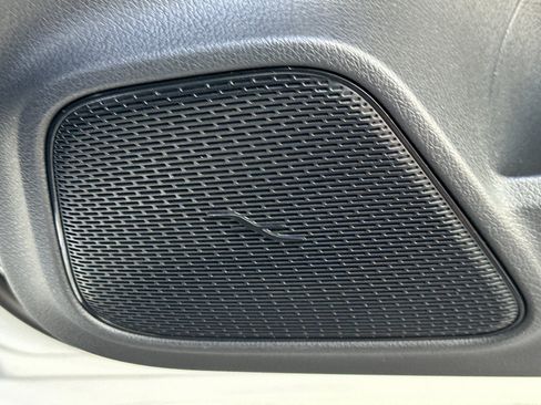 Certified 2023 Mercedes-Benz EQB 300 4MATIC image 33