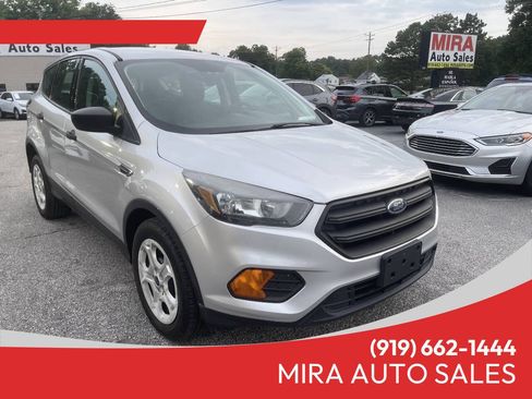 Used 2018 Ford Escape S FWD image 1