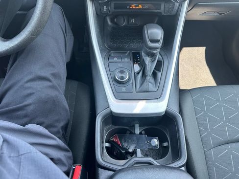 Used 2023 Toyota RAV4 XLE AWD/4WD image 18