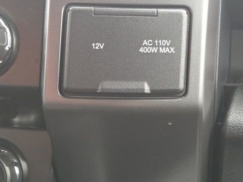 Used 2016 Ford F150 XLT w/ Equipment Group 302A Luxury image 33