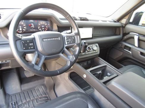 Used 2022 Land Rover Defender 90 X-Dynamic HSE AWD/4WD image 28