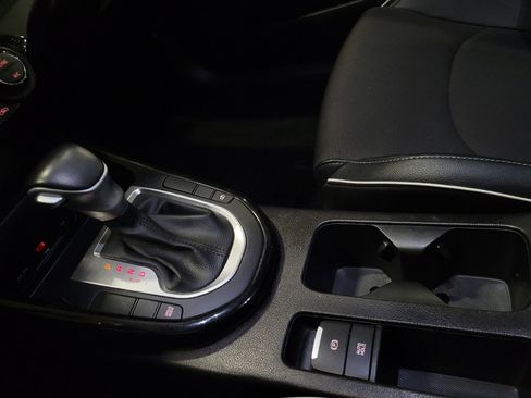 Used 2023 Kia Forte GT-Line w/ GT-Line Premium Package image 26