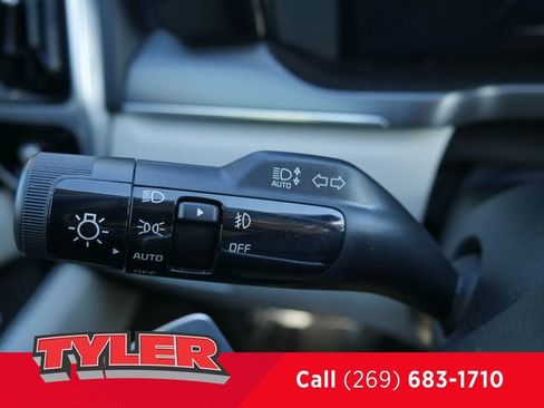 Used 2024 Kia Sorento SX Prestige w/ Panoramic Sunroof Package image 26