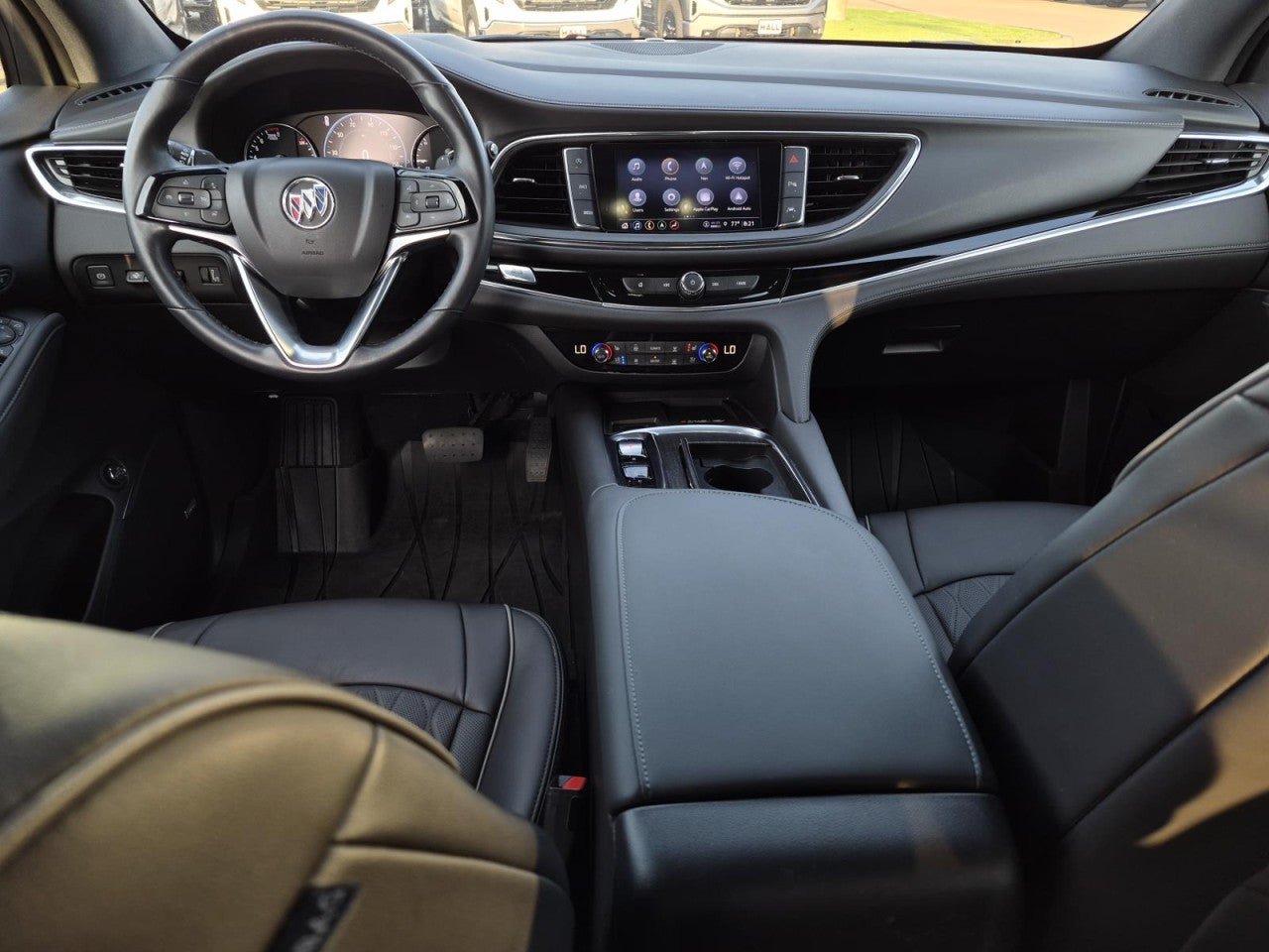 Certified 2022 Buick Enclave Avenir w/ Avenir Technology Package AWD/4WD image 19