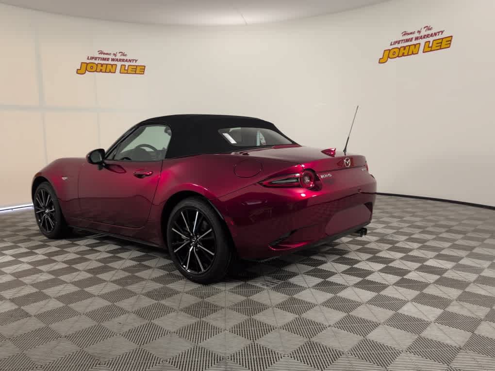 New 2026 MAZDA MX-5 Miata Grand Touring RWD image 3