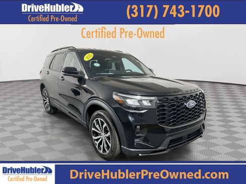 Used 2025 Ford Explorer ST-Line image 1
