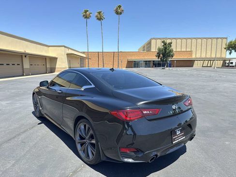 Used 2019 INFINITI Q60 Red Sport 400 w/ Cargo Package RWD image 5
