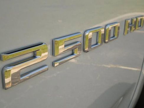 Used 2026 Chevrolet Silverado 2500 ZR2 AWD/4WD image 46