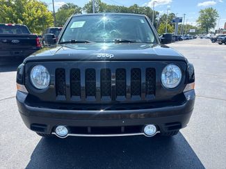 Used 2016 Jeep Patriot High Altitude AWD/4WD video 3