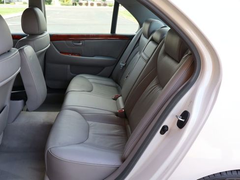 Used 2005 Lexus LS 430 image 20