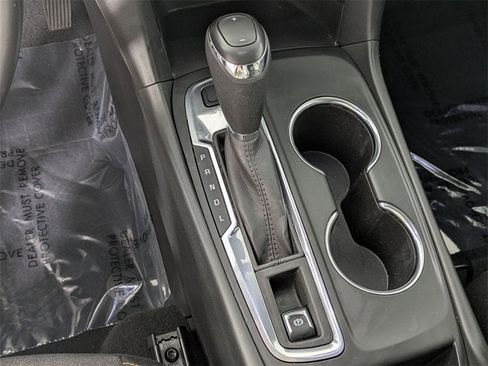 Used 2021 Chevrolet Equinox LT image 15