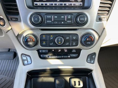 Used 2019 GMC Yukon Denali w/ Denali Ultimate Package image 21