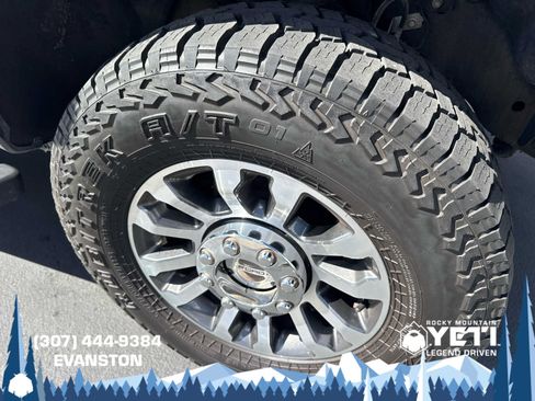 Used 2015 Ford F350 Lariat w/ Lariat Ultimate Package AWD/4WD image 9