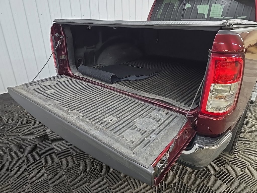 Used 2020 RAM 1500 Big Horn AWD/4WD image 11