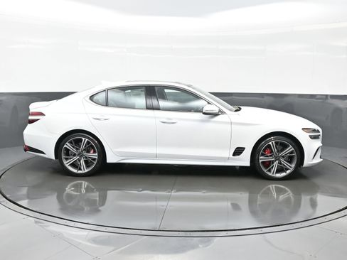 New 2025 Genesis G70 2.5T w/ Sport Prestige Package image 7