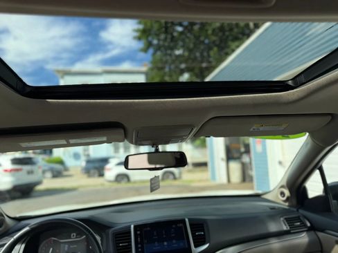 Used 2016 Honda Pilot EX-L image 12