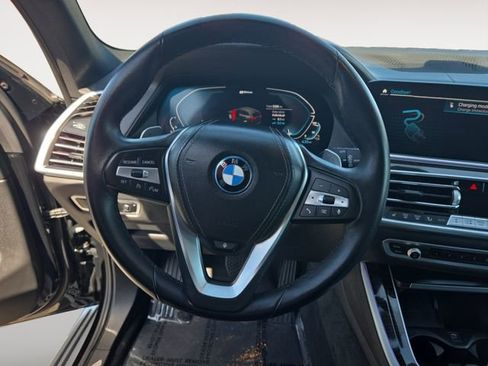 Used 2023 BMW X5 xDrive45e image 12