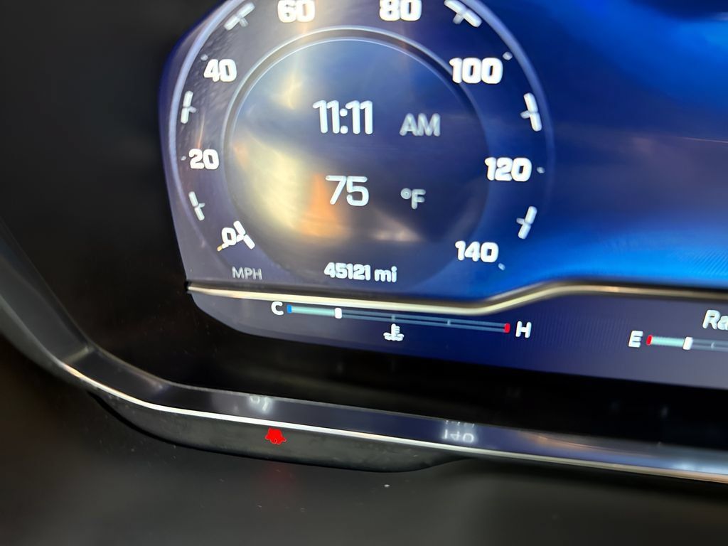 Used 2022 Chevrolet Tahoe LT AWD/4WD image 19