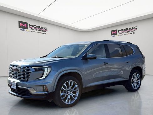Used 2024 GMC Acadia Denali w/ Super Cruise Package image 3