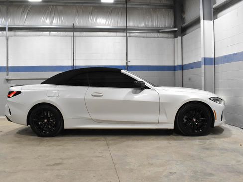 Used 2022 BMW 430i Convertible image 24