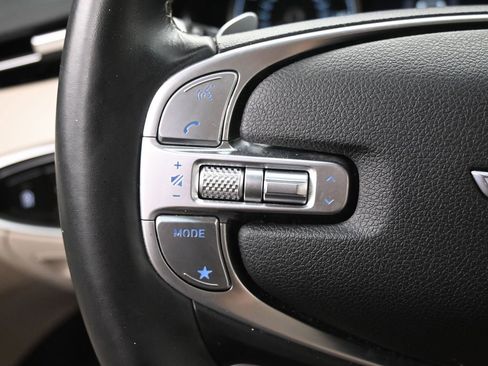 Used 2023 Genesis GV70 2.5T AWD/4WD image 21