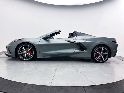 Used 2022 Chevrolet Corvette Stingray Premium Conv w/ Battery Protection Package image 37