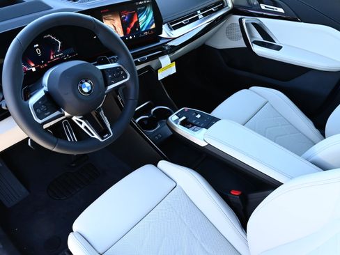 New 2026 BMW X1 xDrive28i w/ Technology Package image 11
