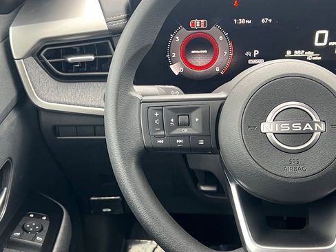 New 2026 Nissan Kicks SV w/ Cold Weather Package FWD image 20