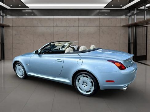 Used 2004 Lexus SC 430 Convertible RWD image 24