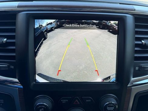 Used 2018 RAM 2500 Laramie AWD/4WD image 11