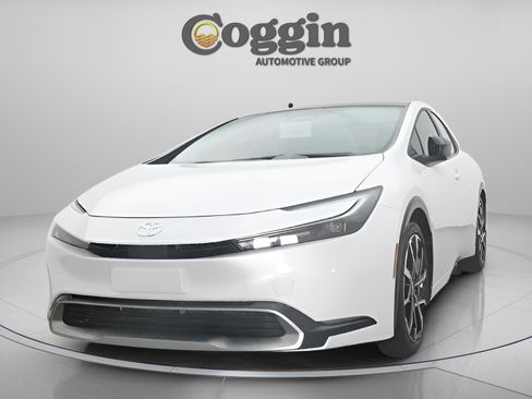 New 2026 Toyota Prius Plug-In Hybrid image 32