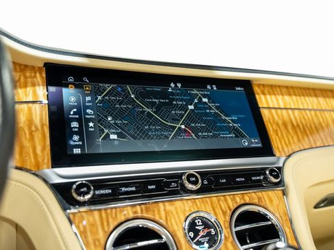 Used 2020 Bentley Continental GT image 46