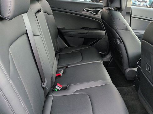 New 2026 Kia Sportage EX FWD image 8