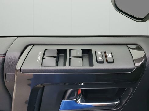 Used 2024 Toyota 4Runner TRD Off-Road image 42