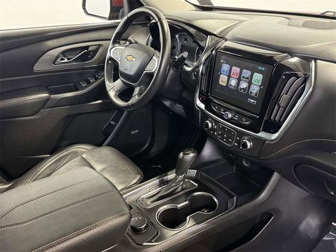 Used 2019 Chevrolet Traverse RS image 10