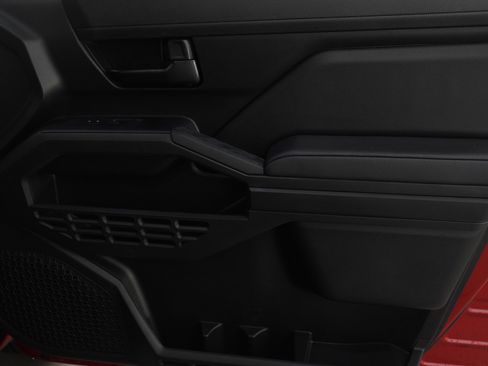 Used 2025 Toyota Tacoma SR image 9