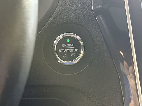 Used 2018 Ford Explorer Limited AWD/4WD image 36