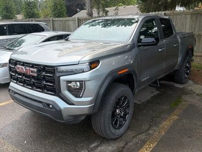 Used 2024 GMC Canyon Elevation w/ Elevation Premium Package
