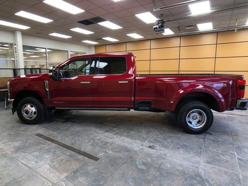 Used 2025 Ford F350 King Ranch w/ Chrome Package image 4