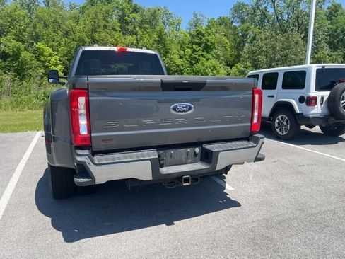 Used 2023 Ford F350 XLT AWD/4WD image 12