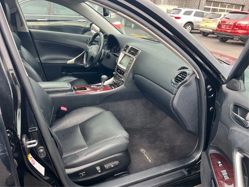 Used 2008 Lexus IS 250 AWD image 25