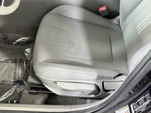 Used 2023 Hyundai Elantra SEL FWD image 18
