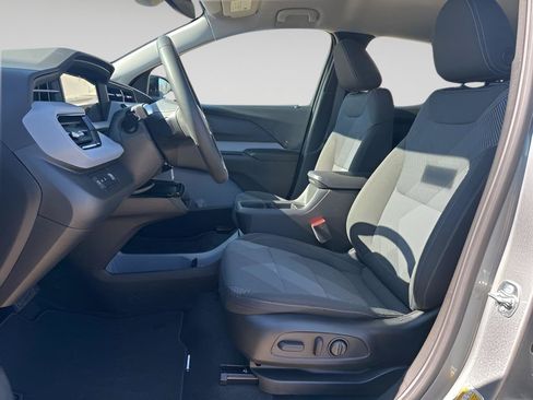 New 2027 Chevrolet Bolt LT w/ Comfort Package FWD image 8