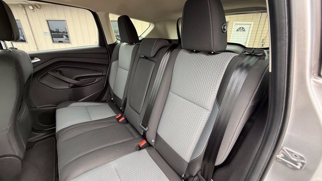 Used 2017 Ford Escape SE AWD/4WD image 20