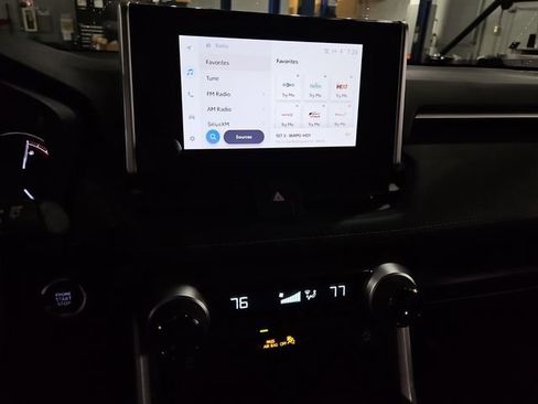 Used 2024 Toyota RAV4 XLE image 22