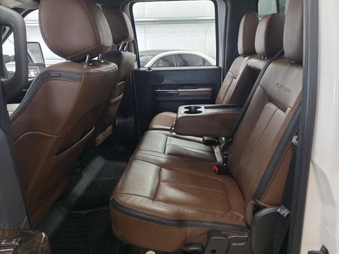 Used 2015 Ford F250 Platinum w/ FX4 Off-Road Package AWD/4WD image 23